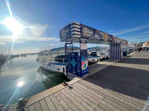 Campeggio - Le Cap d'Agde -  - Loggia vue port confort et design proche plage - Image #2