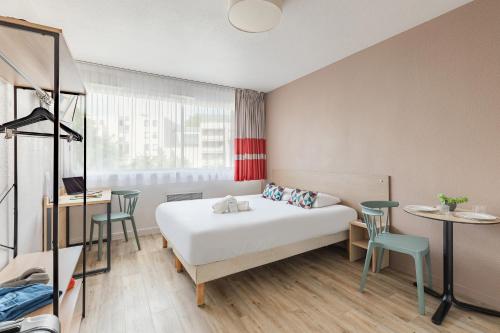 hotel photo