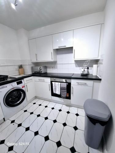 Robinhuts Views Apartments - image 14