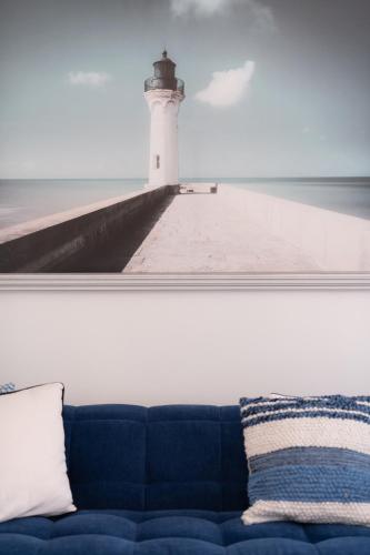 Two-Bedroom Apartment with Balcony image 3