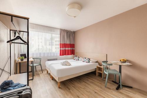 Appart'City Classic La Rochelle Centre - Hôtel - La Rochelle