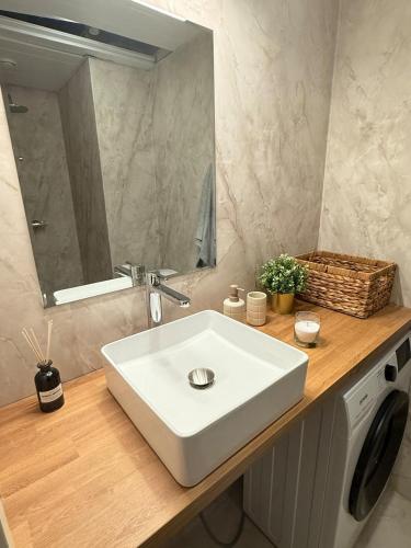 Modern 1BR Near Port & City Center, Tallinn (photo 8)