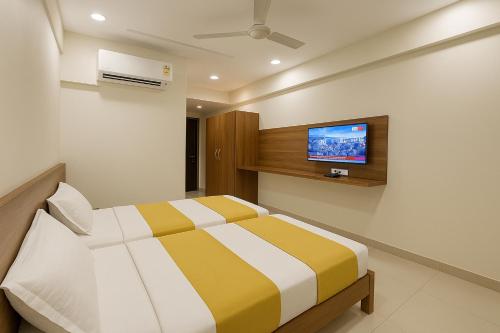 1 queen bed