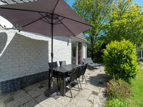 Balcony/terrace, Holiday Home St Maartenszee near Beach in Schagen