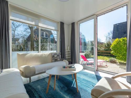  Holiday Home St Maartenszee near Beach in Sint Maartensvlotbrug
