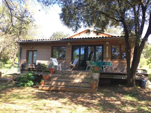 Maison en pleine nature gîte à louer Puéchabon