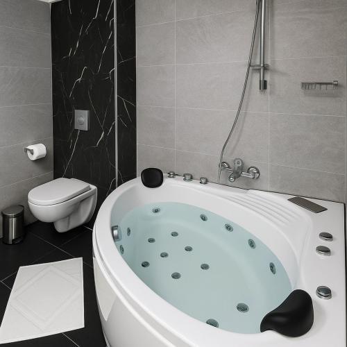 Hot tub, Matar Residence Hotel in Beirut