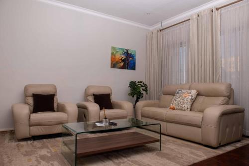 The Residence Apartments in มาสวิงโก