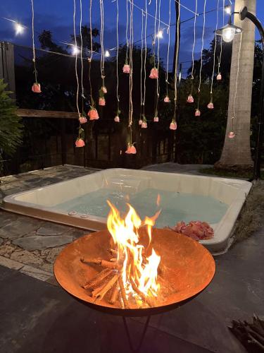 Hot tub, Casa de Ali in Cerritos
