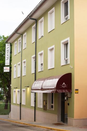 Agora Hostal in Novele