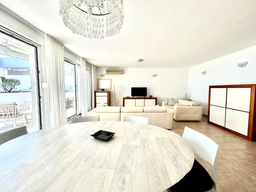 Lux View Beach Apt, Split (zdjęcie 11)