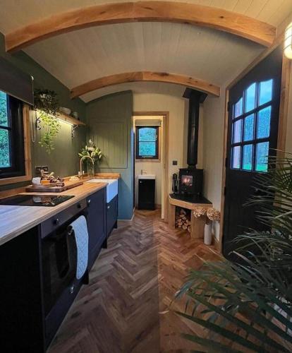 Travellers Rest Glamping Pods & Shepherds Hut near Newquay Airport