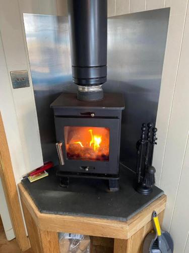 Travellers Rest Glamping Pods & Shepherds Hut near Newquay Airport