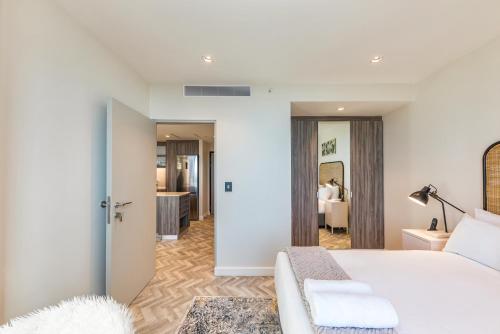 Foreshore Place 1412 - image 5