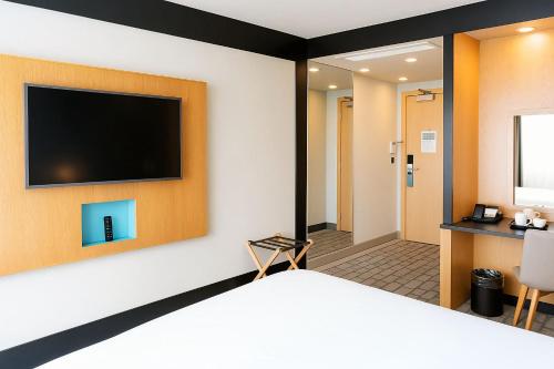 Holiday Inn Salisbury - Stonehenge an IHG Hotel - image 12