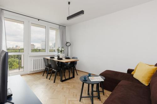 Family Apartment near Old Town by Noclegi Renters, Varsovie