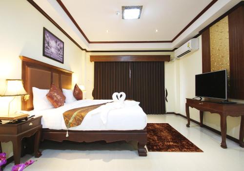 room detail thumbnail 0
