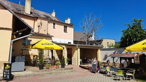 Penzion Na Figleně (Penzion Na Figlene) in Slatinice