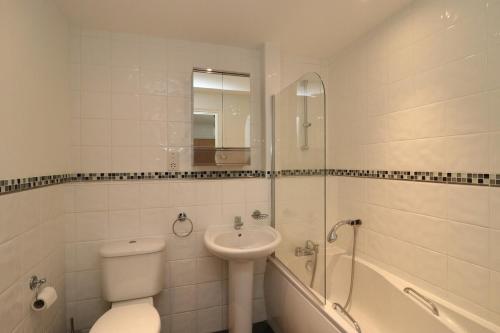 Luxurious Utilita 2 Bed Apartment 1000Mbps Internet Superfast, Birmingham (foto 7)