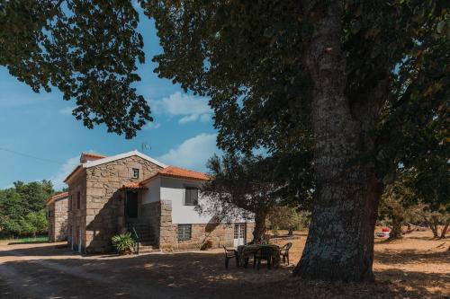 Regada Cottage - Relaxing getaway in spacious farmland gîte à louer Vila Ruiva