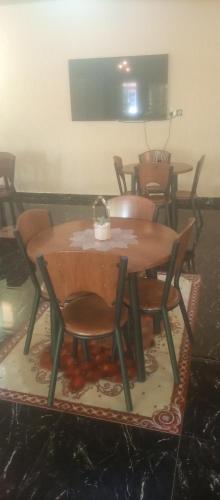 Dotări, Jonny City Hotel in Kenyase