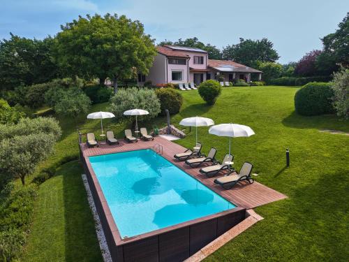 Vaade, Villa Beatrice in Poiano