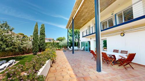 Villa Gaudí (Villa Gaudi) in Cap Roig