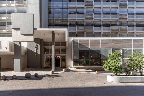 Harbour Edge Apartments