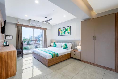 Treebo Nestlay Rooms Whitefield — other in Immadihalli Main Road, 582/9, Vinayaka Whitefield Vinayaka Layout, Bangalore, 560066, India