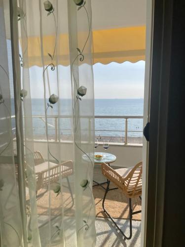 Waves & Views Apartment, Durrës (foto 6)