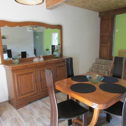 Удобства, Chambre Fleur de Lys in Samer