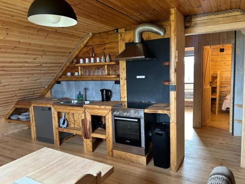 House Nordkapp Fishing Adventure in Хоннінгсвог