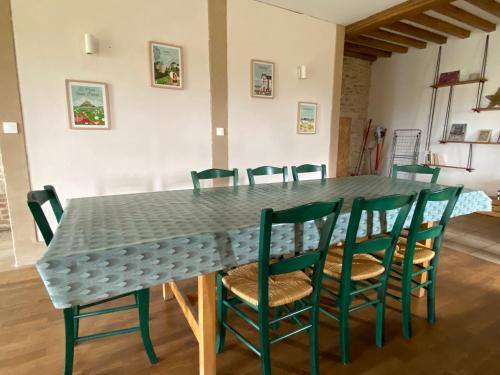 70 négyzetméteres, 1 hálószobás Ház 1 fürdőszobával Meuvaines területén (FamilyGites) in Meuvaines