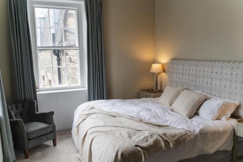 Royal Mile Apartments - image 5
