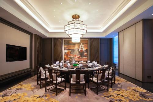 Beijing Palace Soluxe Hotel Astana in Nur-Sultan