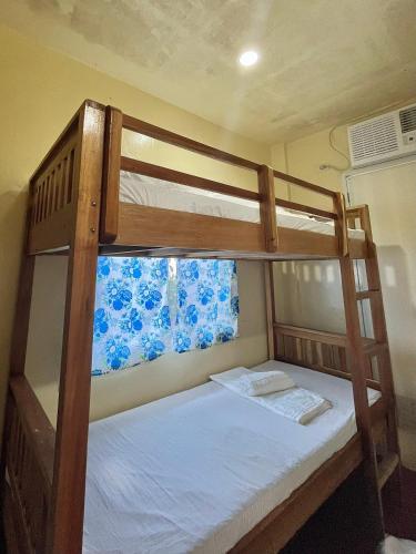 JMJ Magpupungko Garden Homestay