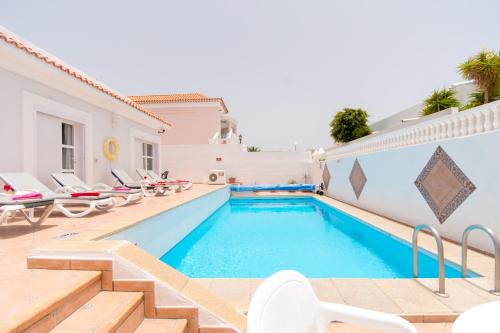Tranquil 4 Bedroom Holiday Villa