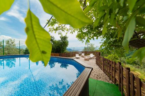 Seaview, Two Pools, Sauna & Relax - Suite Dorotea – khách sạn tại Salerno