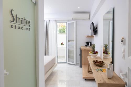 Studios Stratos in Naxos Island