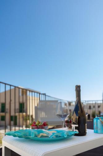 Two-Bedroom Apartment with Balcony and Terrace image 4