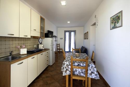 Two-Bedroom Apartment image 4