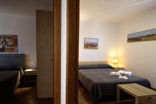 Two-Bedroom Apartment with Balcony and Terrace image 9