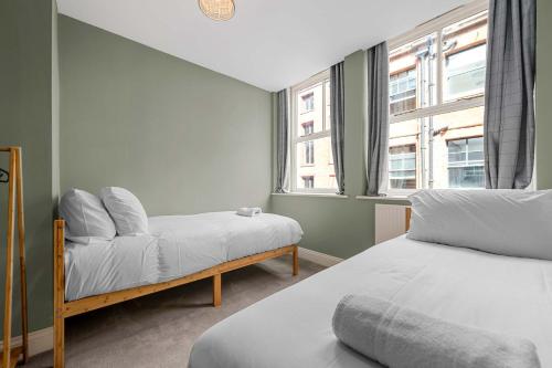 Iconic Canal Street Apt by City SuperHost, Манчестер (фото 6)