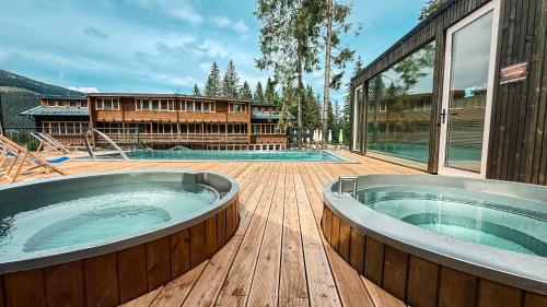 Hotel Björnson & Björnson TREE HOUSES Jasná obrázok