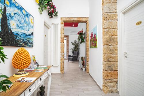 GARDEN HOUSE: APARTMENTS AND ROOMS FOR HOLIDAYS, Palermo (fotografie 8)