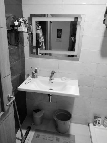 Cozy, functional 2-room in the heart of Oran, sea view, Matriouene (foto 5)