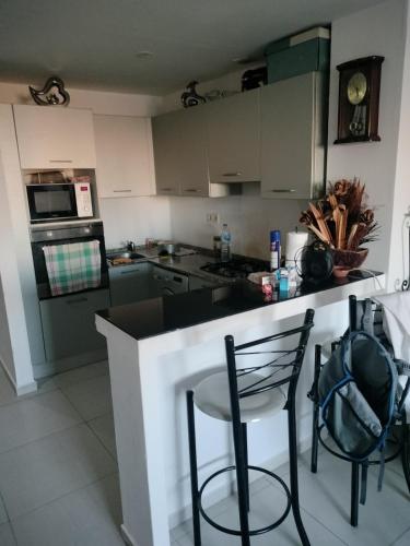 Cozy, functional 2-room in the heart of Oran, sea view, Matriouene (foto 8)