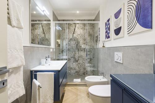 Two-Bedroom Deluxe Apartment image 1