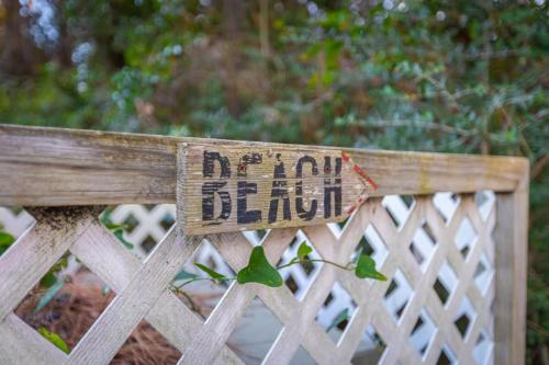 Walk to Beach Hot Tub Resort with Community Pool - image 3