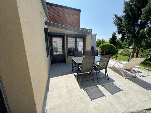 Exterior view of Studio Confort by Titou - Jumet